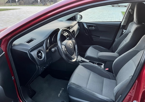 Toyota Auris cena 65900 przebieg: 53000, rok produkcji 2017 z Turek małe 781